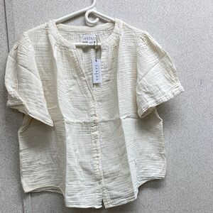 Velvet Off-White Textured Blouse